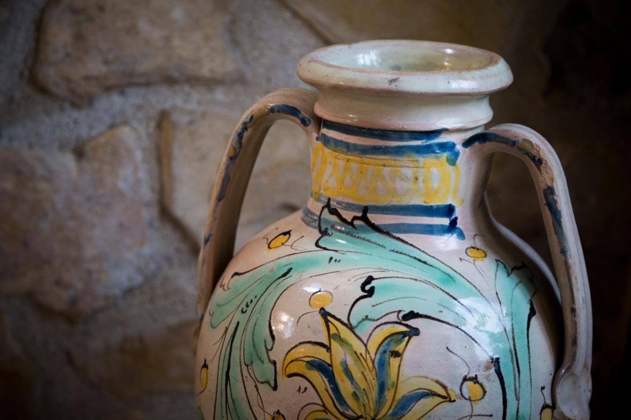 Masseria Fortificata Lo Zafferaneto Buccheri Εξωτερικό φωτογραφία